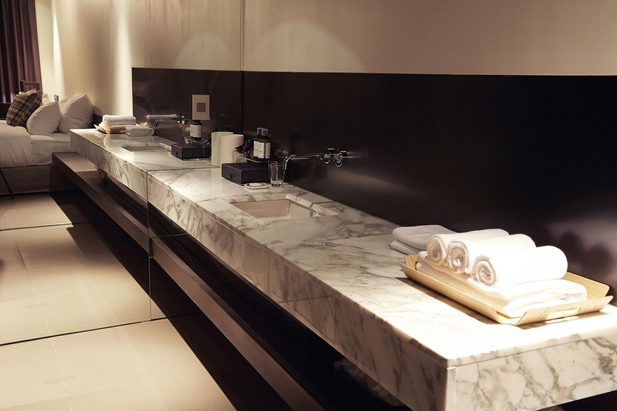 Js The Classic Hotel Osan المظهر الخارجي الصورة